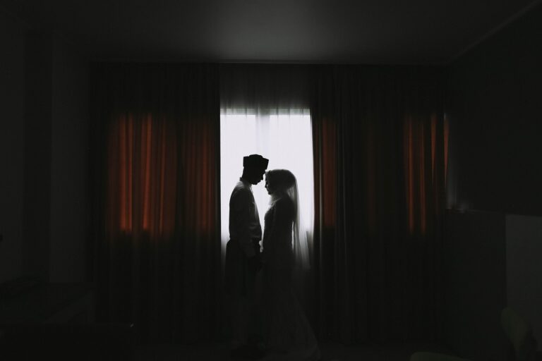 Can a Muslim Marry a NonMuslim? Quran Majeed Blog
