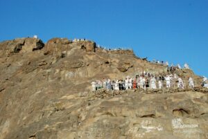 people performing hajj in mecca